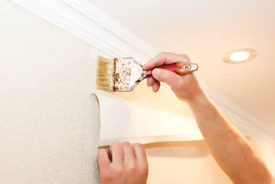 Pose de papier peint à Thou — revêtements muraux et toiles de verre